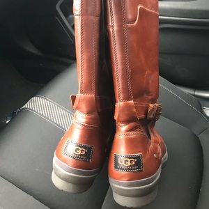 UGG leather boots new!